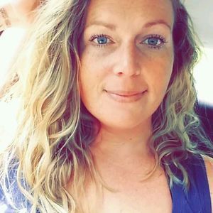 Meet your Posher, Casey